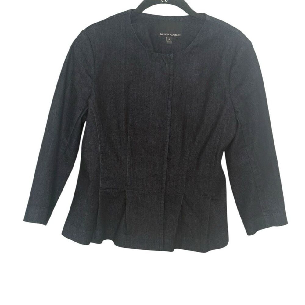 Banana Republic Dark Wash Blue Denim Blazer Size 4 Pleats Structured Button Fron